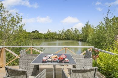 Four Lakes Retreat In One (OC-F30846)
