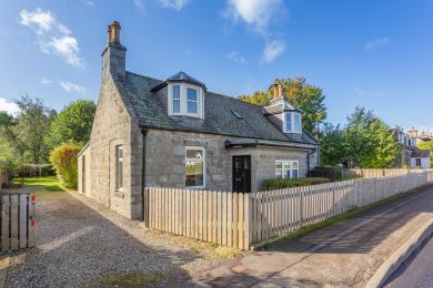 Granite Cottage (OC-G46534)