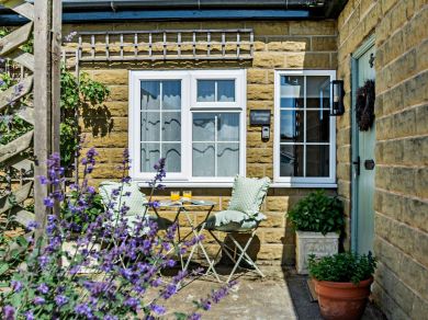 Chestnut Cottage - Crayke (OC-84002) Chestnut Cottage - Crayke (OC-84002)