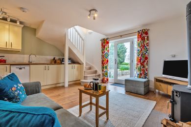 Meadowfield Cottage (OC-M36059)