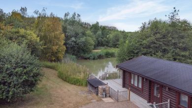 Maple Lodge (OC-M39028) Maple Lodge (OC-M39028)