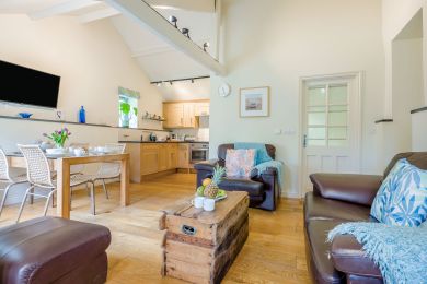 Apple Grove Cottage (OC-A34839) Apple Grove Cottage (OC-A34839)
