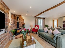 Sky Cottage - West Highberries