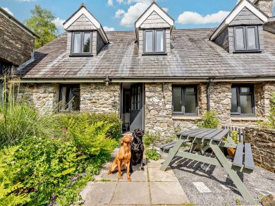 Clear Water Cottage (OC-BN094)