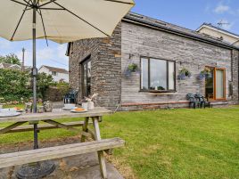 Bwthyn Derw - Oak Cottage