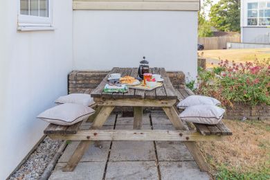 Lillie's Pad (OC-A45833)