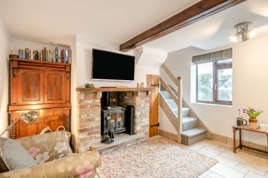 Flint Cottage - Bodham (OC-F28112)