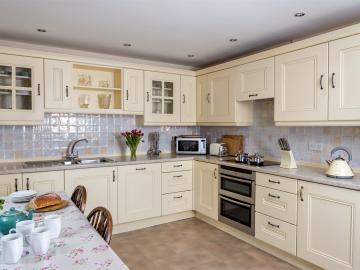 Ty Mawr Cottage (OC-BN345)