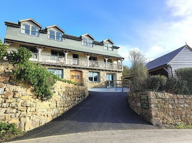 Chough House - Porthcurno (OC-C32547)