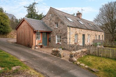 Inverbraan Cottage (OC-I30992)