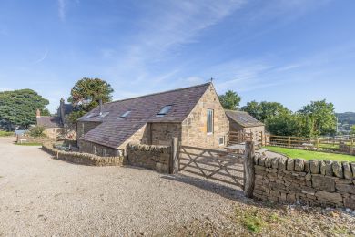 Great Gathering Barn at Hilltop (OC-G33099) Great Gathering Barn at Hilltop (OC-G33099)