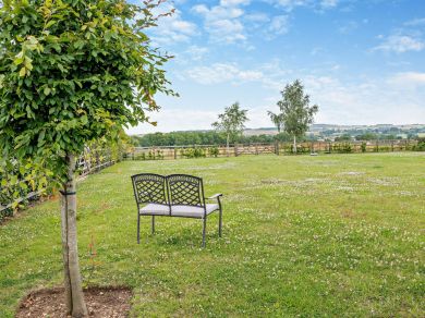 Dorset View Studio (OC-93922) Dorset View Studio (OC-93922)