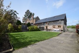 Summersun Barn