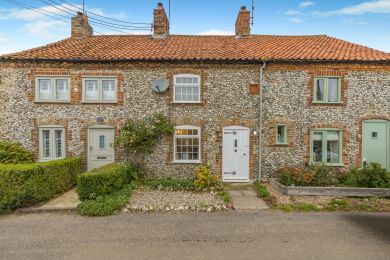 Treecreeper's Cottage (OC-T33378) Treecreeper's Cottage (OC-T33378)