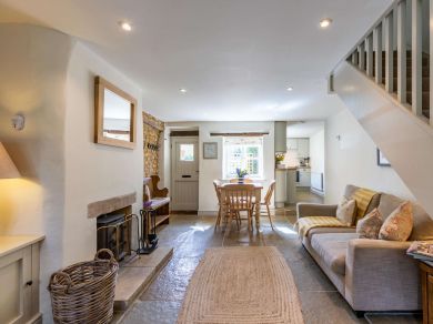 Feather Cottage (OC-28292) Feather Cottage (OC-28292)