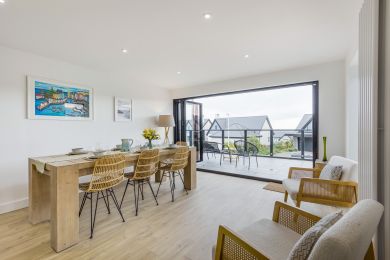 Ogmore View (OC-O42632) Ogmore View (OC-O42632)