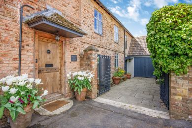 Church Farm House - The Retreat (OC-C32001)