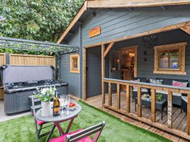 The Lodge - Avon