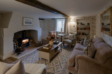 Balthazar Cottage (OC-B32274)