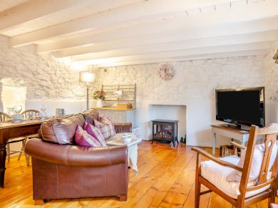 Kidwelly Cottage (OC-43409) Kidwelly Cottage (OC-43409)