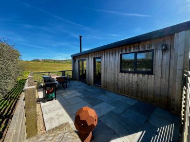 Russells Farm Lodge (OC-91536)