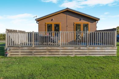 Rose Lodge (OC-R35078) Rose Lodge (OC-R35078)