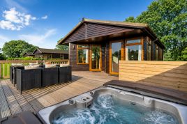 Athelington Lodge