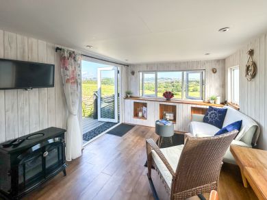 Quarr Lane Farm Lodge (OC-94154) Quarr Lane Farm Lodge (OC-94154)