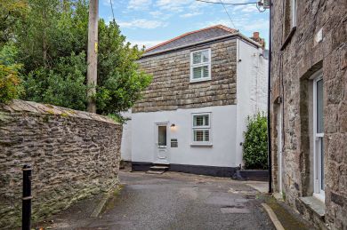 Trehawn Cottage (OC-H29936)