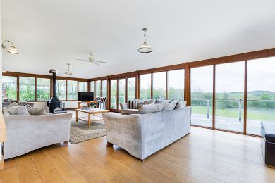 Hendra Barn (OC-H28209)