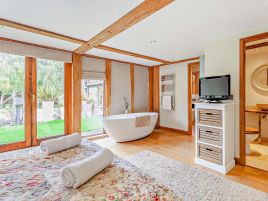 Burrington Farm - Oak Barn