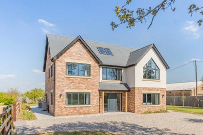 Meadow Lodge Farm (OC-M40249)