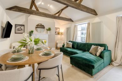 The Artisan Retreat 3 (OC-A38215) The Artisan Retreat 3 (OC-A38215)