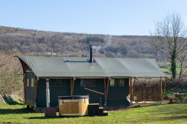 Dove Lodge