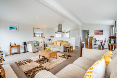 Alset House (OC-A30663)