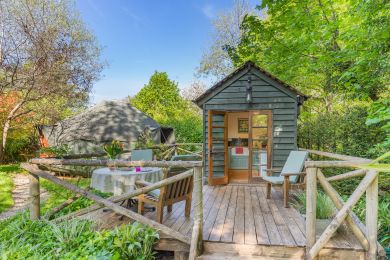 Kingfisher Yurt (OC-K32055)