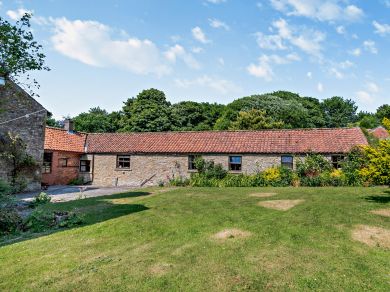 Hayrake Cottage (OC-92356) Hayrake Cottage (OC-92356)