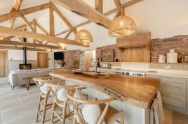 Rowlesford Farm Barns - Stone Barn