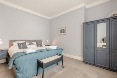 Regency House (OC-57110)