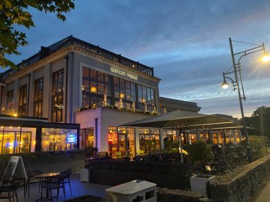 Mumbles Place (OC-M32538)