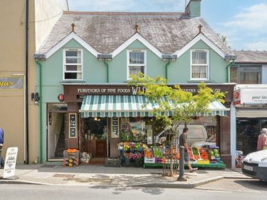 Old Mart Manor (OC-88446) Old Mart Manor (OC-88446)