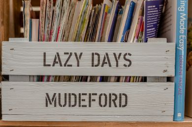 Lazy Days - Mudeford (OC-L45541) Lazy Days - Mudeford (OC-L45541)