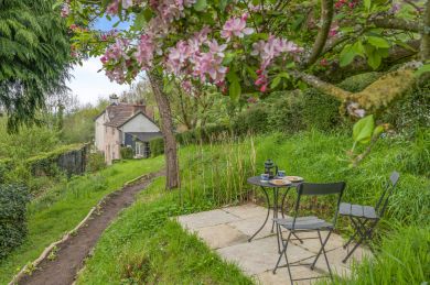 Tump Cottage (OC-T31869)