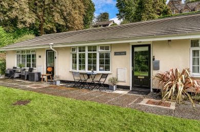 Lowera Cottage (OC-LR104) Lowera Cottage (OC-LR104)