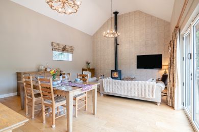 Chic Retreat (OC-C33411)