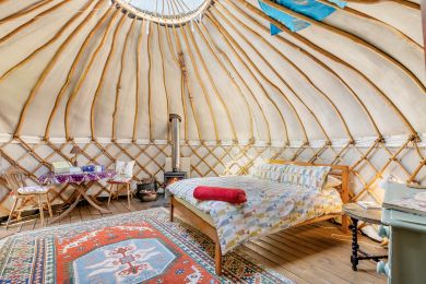 Kingfisher Yurt (OC-K32055)