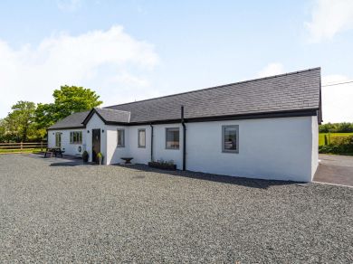 Bwthyn Glanrhyd Cottage (OC-88043) Bwthyn Glanrhyd Cottage (OC-88043)