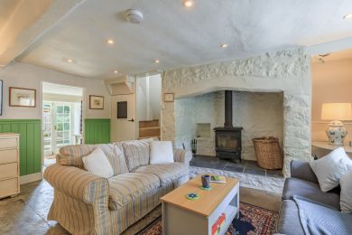 Bell Cottage - Beaminster (OC-B28327)