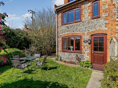 Loke Cottage (OC-26369) Loke Cottage (OC-26369)