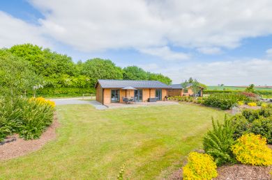 Pockthorpe Lodge (OC-P31955) Pockthorpe Lodge (OC-P31955)